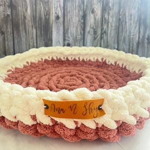 Crochet Pet Beds